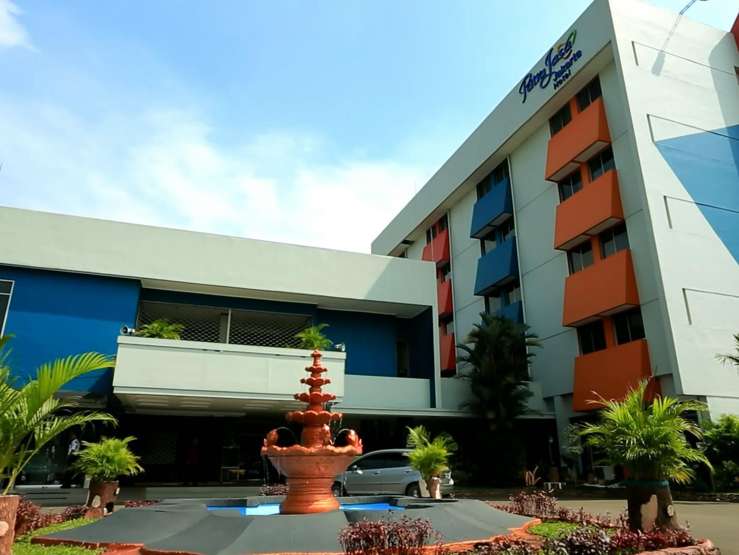 Patra Comfort Jakarta Exterior foto